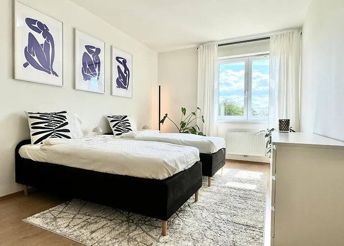 96m2 Designer Apartment, Free Garage Parking * Praag