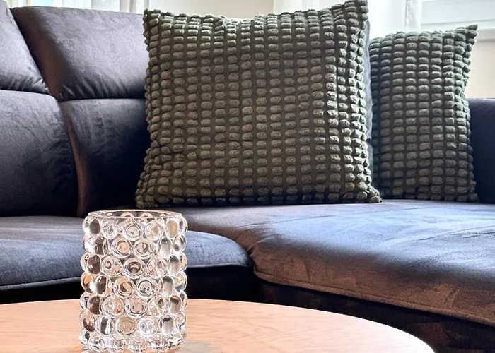 96m2 Designer Apartment, Free Garage Parking