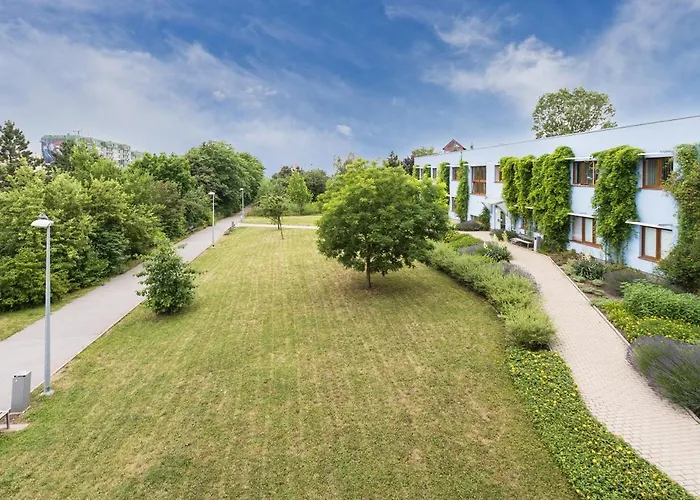 96m2 Designer Apartment, Free Garage Parking Apartment *