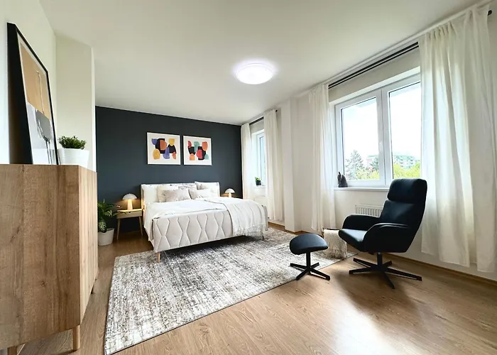 96m2 Designer Apartment, Free Garage Parking